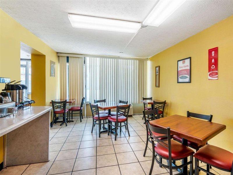רולה Econo Lodge Near Missouri University Of Science And Technology מראה חיצוני תמונה