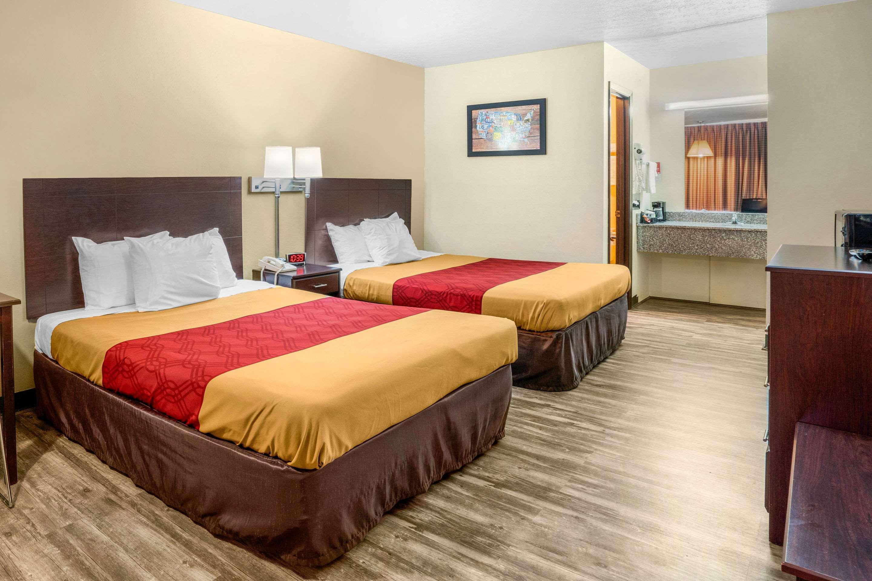 רולה Econo Lodge Near Missouri University Of Science And Technology מראה חיצוני תמונה
