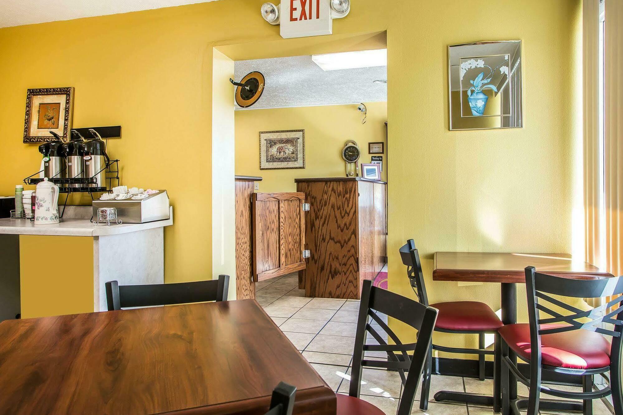רולה Econo Lodge Near Missouri University Of Science And Technology מראה חיצוני תמונה